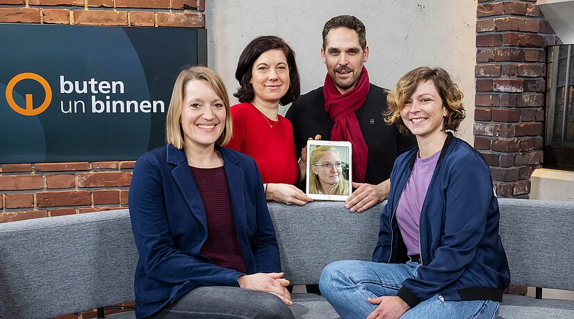 Fünf Autor*innen von Radio Bremen wurden für eine fümnfteilige Serie in der Sendung "Buten un Binnen" mit dem Publizistenpreis der deutschen Bibliotheken 2023 ausgezeichnet.