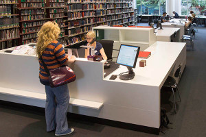 AmerikaGedenkbibliothek016-300x200.jpg